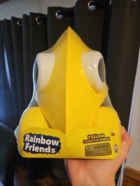 Rainbow Friends YELLOW Collector Bundle Set: NEW
